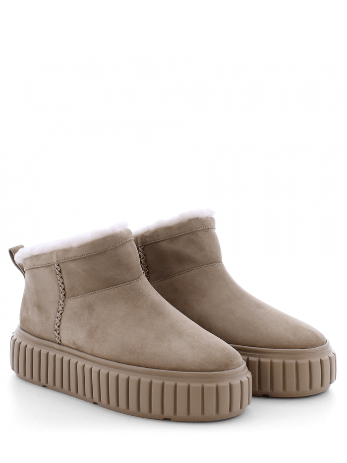 Kennel &amp; Schmenger Footwear 4 Kennel &amp; Schmenger Beige Pull On Suede Ankle Boots 41-25260-566 izzi-of-baslow