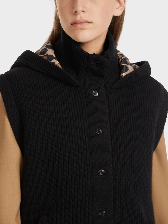 Marc-Cain-Sports-Black-Wool-Hooded-Waistcoat VS 37.02 M58 COL 900