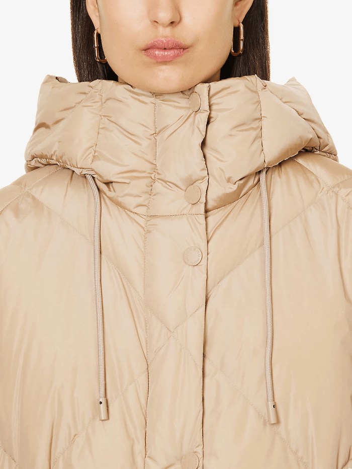 Weekend by Max Mara Coats and Jackets Weekend By Max Mara Calerno Oversized Fit Quilted Woven Coat 23549608336 Col 018 izzi-of-baslow