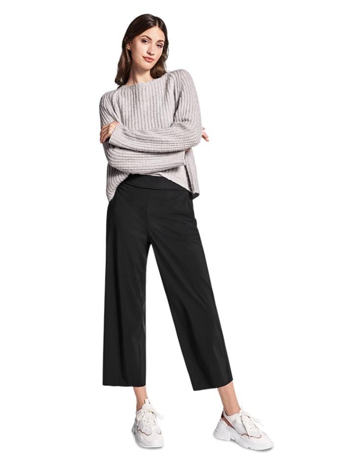 Riani Trousers Riani Black Culotte Trousers 393740 5142 999 izzi-of-baslow